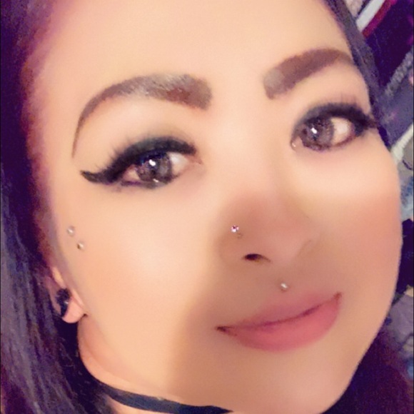 Meet your Posher, Darylene - Picture 2 of 2